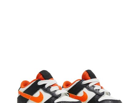 Infants Dunk TD Online