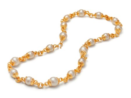 1990s Chanel Gold Chain and Pearl Necklace Hot on Sale