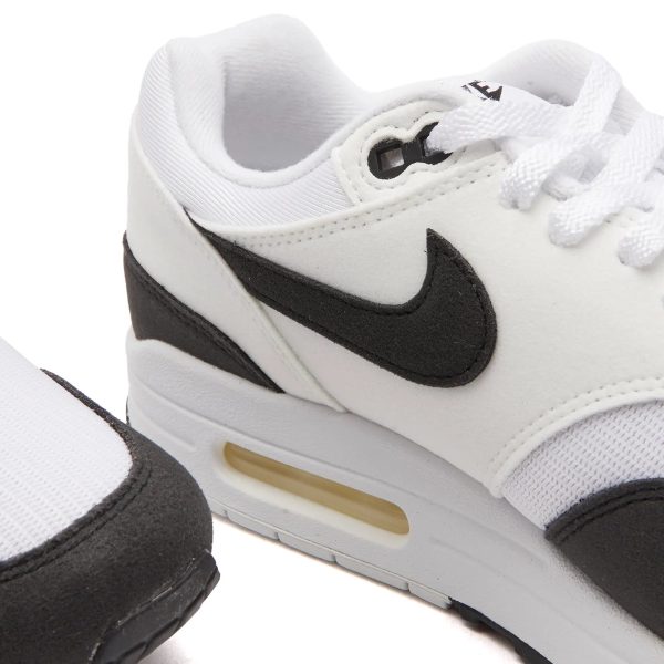 Nike Air Max 1 Black & White on Sale